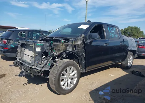 2024 Chevrolet Silverado 1500 2Wd Short Bed Custom z USA, uszkodzony, nr VIN 1GCPABEK3RZ110017